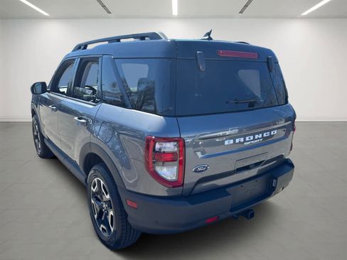 Used 2022 Ford Bronco Sport Outer Banks w/ Tech Package AWD/4WD image 4