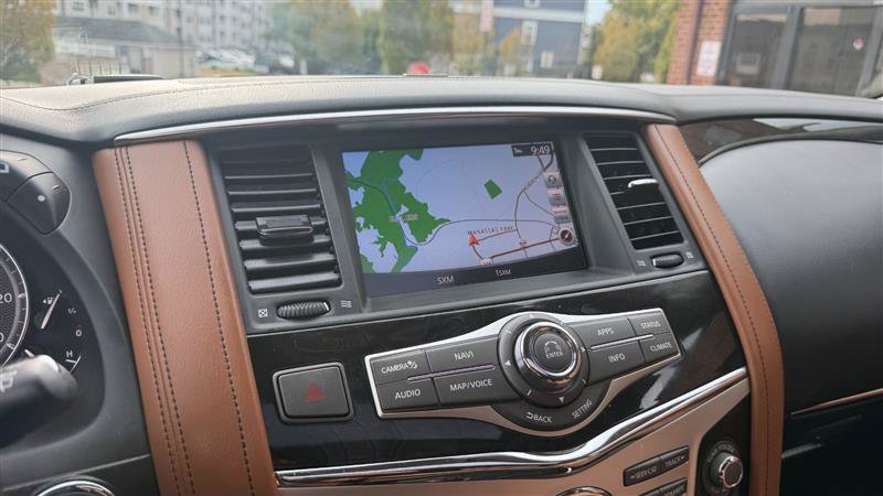 Used 2018 INFINITI QX80 4WD w/ Deluxe Technology Package image 33