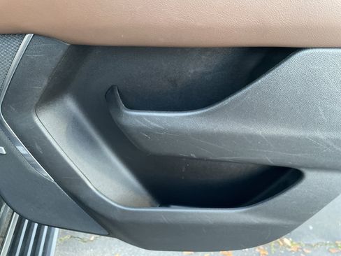 Used 2021 Chevrolet Tahoe High Country w/ Premium Package image 60