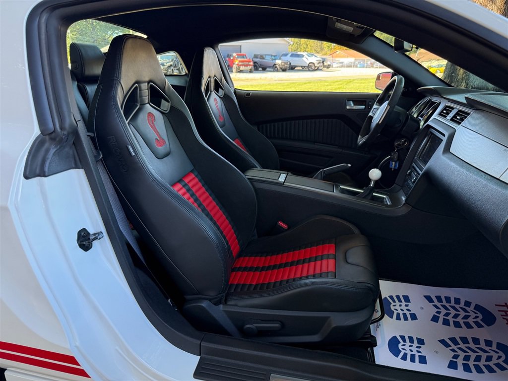 Used 2013 Ford Mustang Shelby GT500 RWD image 64