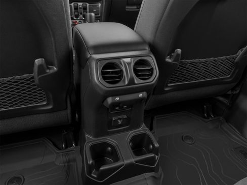 Used 2024 Jeep Wrangler Unlimited Rubicon AWD/4WD image 24