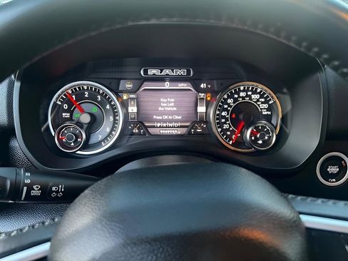 Used 2021 RAM 1500 Big Horn image 15