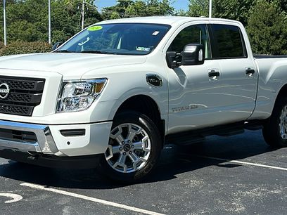 Used 2024 Nissan Titan SV w/ SV Convenience Package