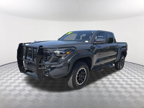 Used 2024 Toyota Tacoma TRD Off-Road w/ TRD Off Road Premium Package AWD/4WD image 3