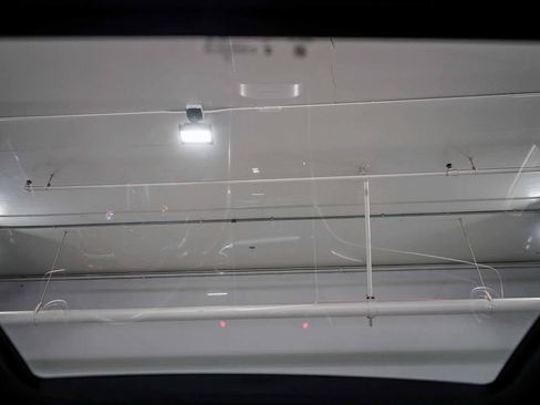 Used 2025 Mercedes-Benz GLC 43 AMG 4MATIC image 11