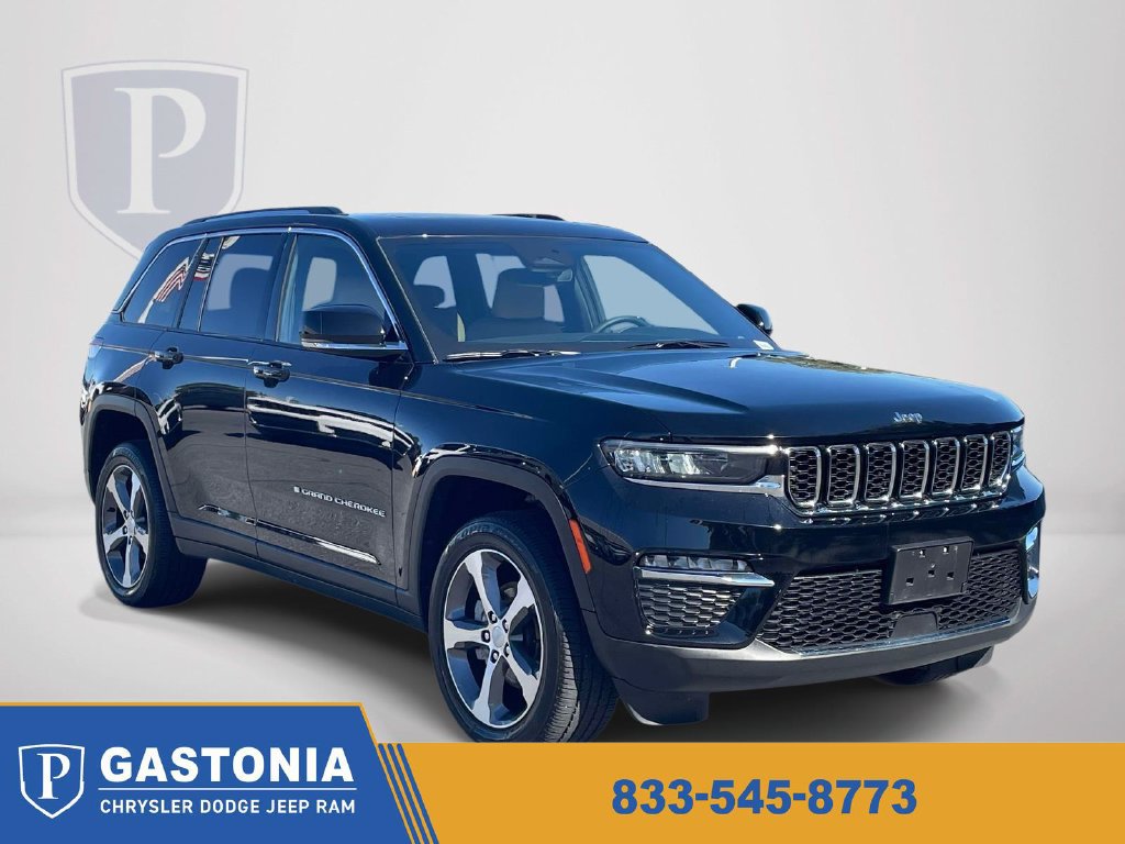Used 2023 Jeep Grand Cherokee Limited AWD/4WD image 1