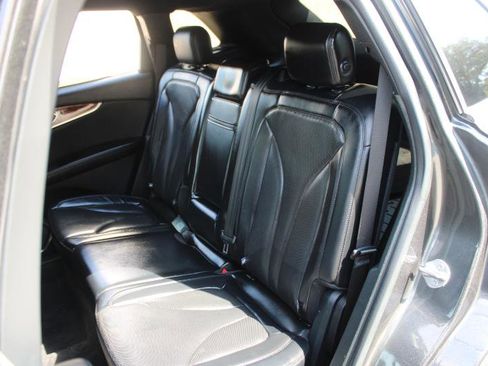 Used 2020 Lincoln Nautilus Reserve image 14