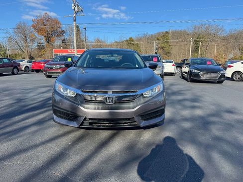 Used 2017 Honda Civic LX image 3