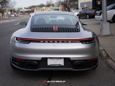 Used 2020 Porsche 911 Carrera S image 8