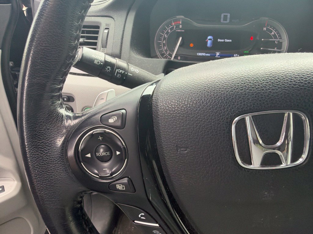 Used 2016 Honda Pilot Touring image 15