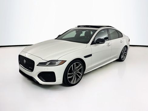 Used 2024 Jaguar XF R-Dynamic SE AWD/4WD image 1