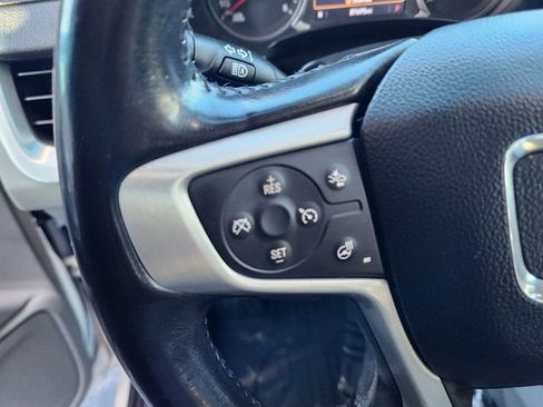 Used 2020 GMC Terrain SLT w/ Preferred Package image 18