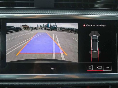 New 2025 Audi Q3 2.0T Premium image 39