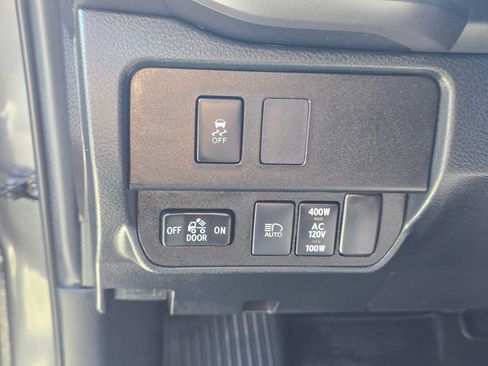 Certified 2022 Toyota Tacoma TRD Off-Road w/ Technology Package AWD/4WD image 24