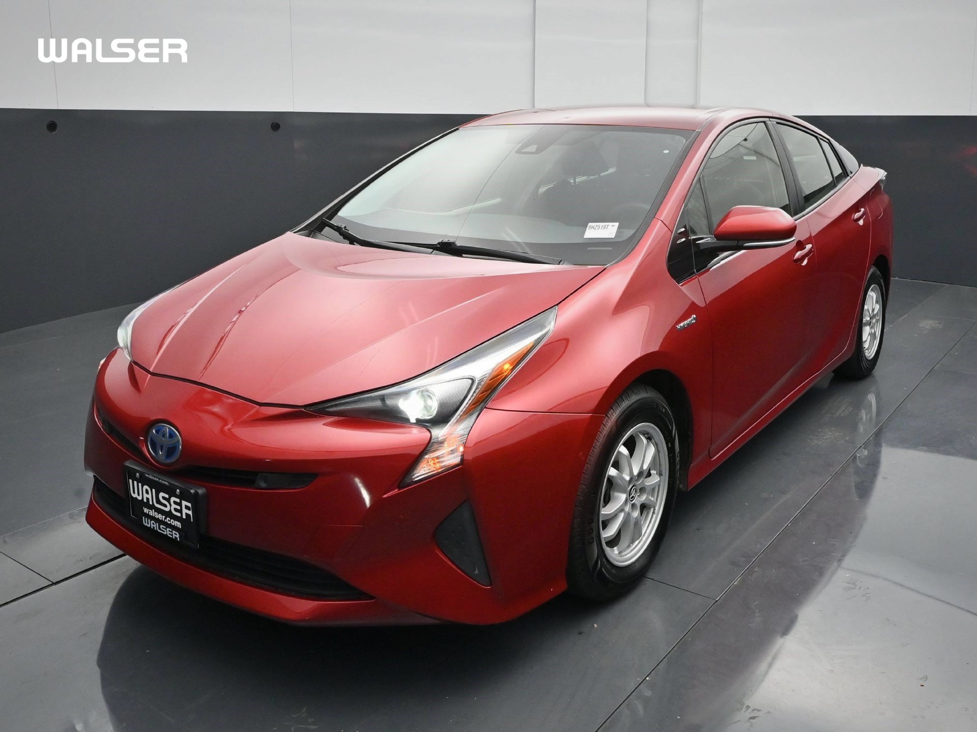 Used 2018 Toyota Prius Two w/ Prius Two Safety Plus Package FWD image 1