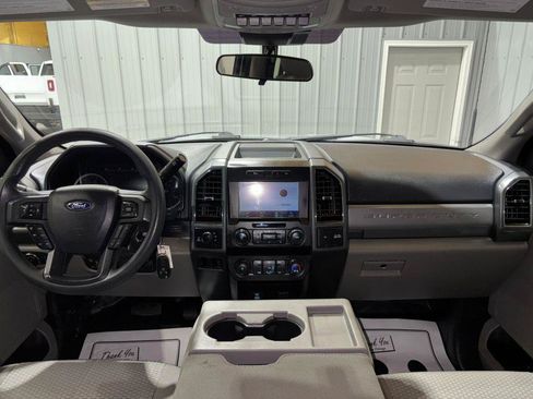 Used 2022 Ford F250 XLT w/ XLT Value Package AWD/4WD image 17