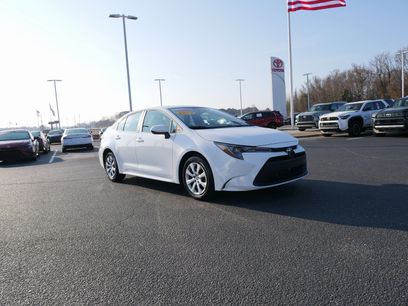 Used 2025 Toyota Corolla LE