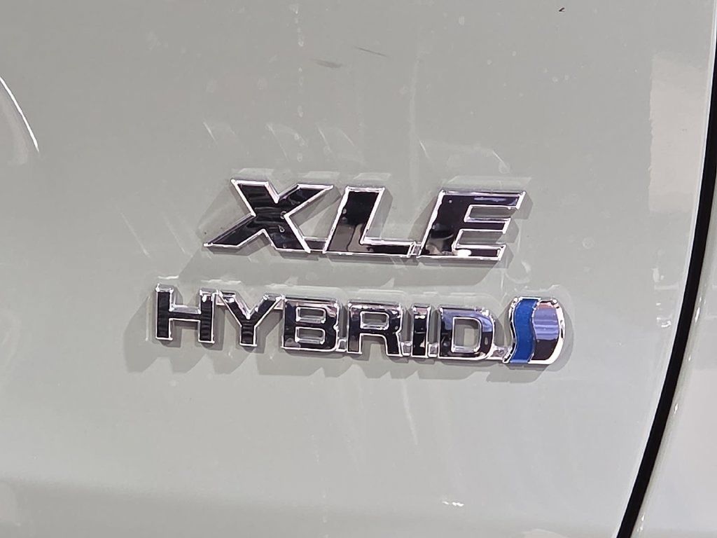Certified 2023 Toyota RAV4 XLE w/ Convenience Package AWD/4WD image 13