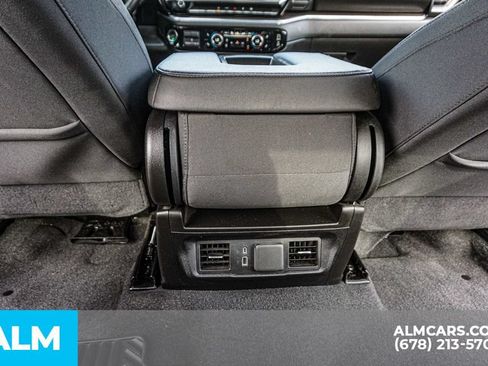 Used 2025 Chevrolet Silverado 2500 LT w/ Convenience Package AWD/4WD image 30
