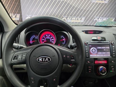 Used 2012 Kia Forte EX w/ Tech Pkg image 17