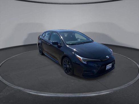 Certified 2024 Toyota Corolla XSE FWD image 3