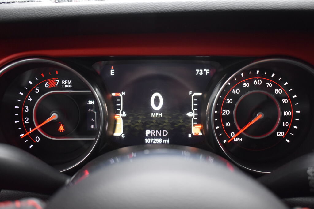 Used 2019 Jeep Wrangler Unlimited Rubicon w/ Cold Weather Group AWD/4WD image 10