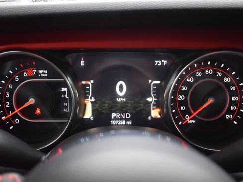 Used 2019 Jeep Wrangler Unlimited Rubicon w/ Cold Weather Group AWD/4WD image 10