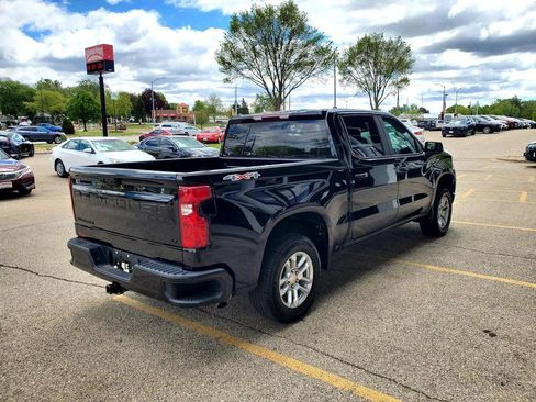 Used 2023 Chevrolet Silverado 1500 LT AWD/4WD image 5