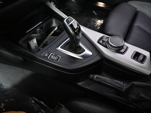 Used 2016 BMW M235i xDrive Convertible AWD/4WD image 37