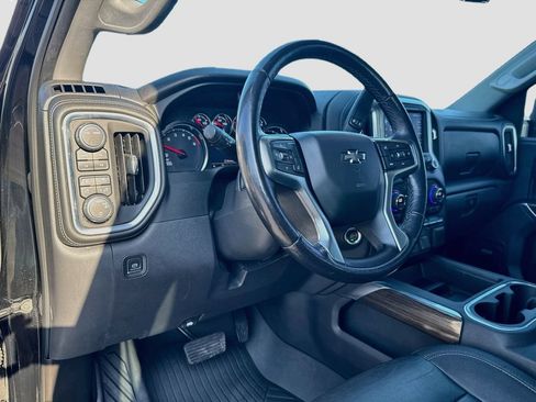 Used 2021 Chevrolet Silverado 1500 RST w/ Diesel Off-Road Package AWD/4WD image 9