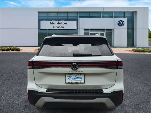 New 2026 Volkswagen Tiguan S FWD image 5