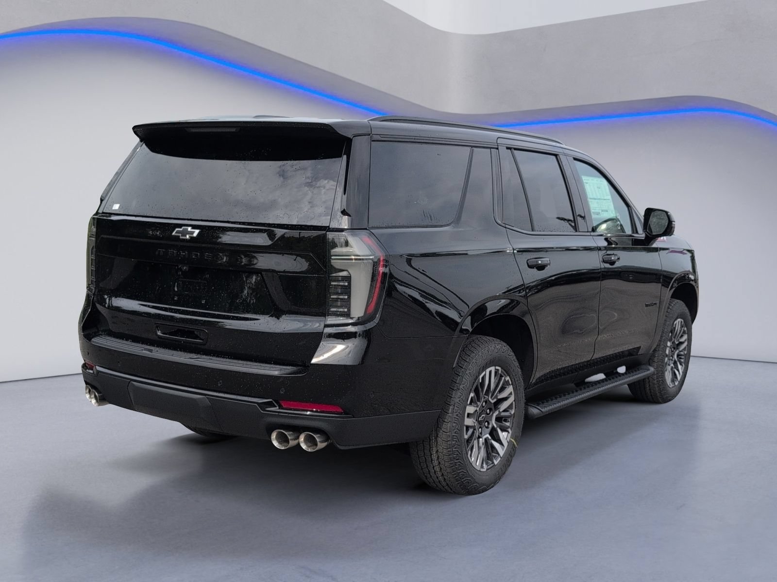 New 2026 Chevrolet Tahoe Z71 w/ Z71 Off-Road Package AWD/4WD image 3