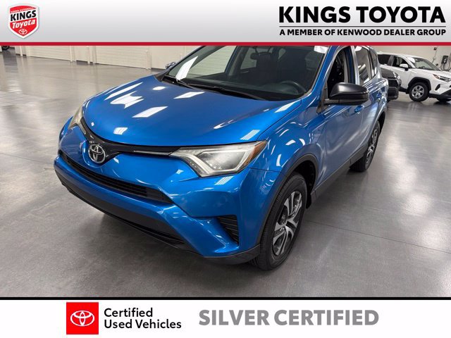 Used 2016 Toyota RAV4 LE FWD image 4