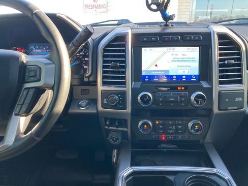 Used 2020 Ford F350 Platinum w/ FX4 Off-Road Package image 18