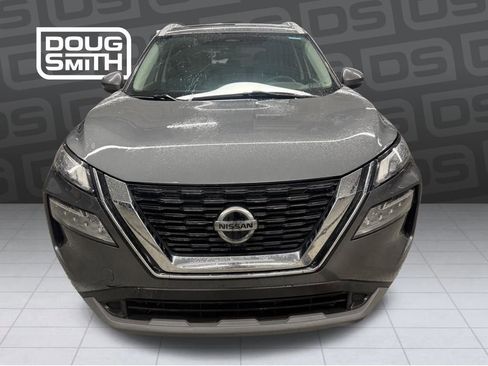 Used 2021 Nissan Rogue SV w/ Premium Package image 7