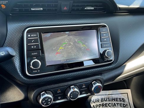 Used 2024 Nissan Kicks S image 19