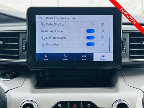 Used 2023 Ford Explorer XLT w/ Equipment Group 202A AWD/4WD image 9