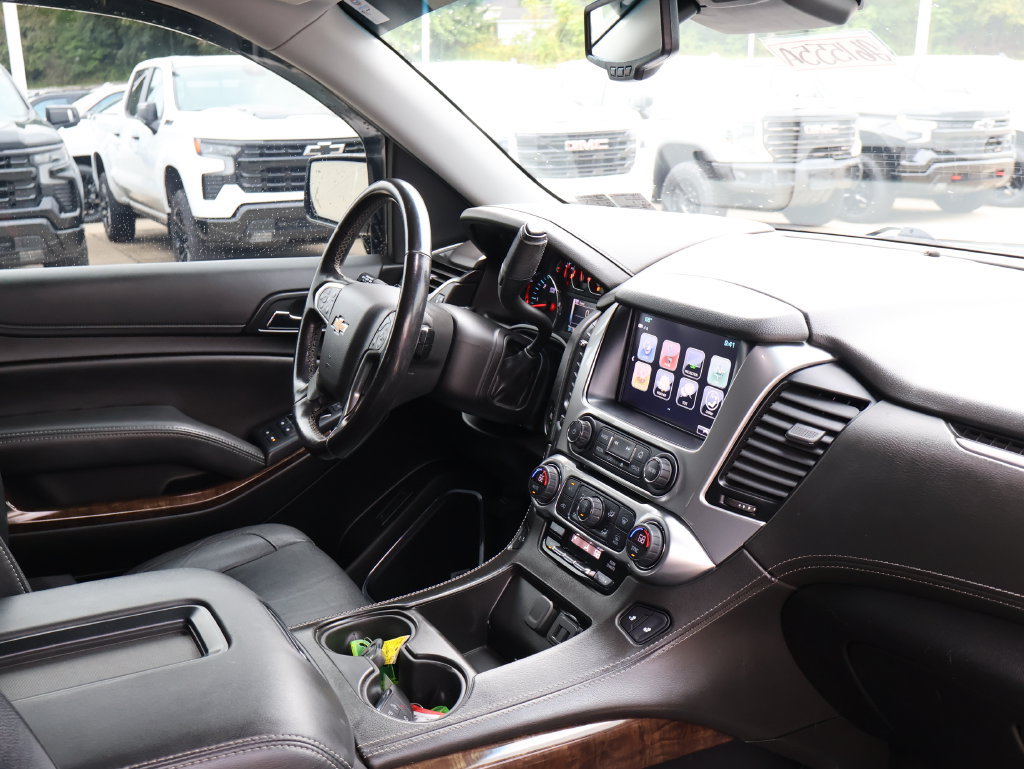 Certified 2019 Chevrolet Tahoe LT w/ Luxury Package AWD/4WD image 43
