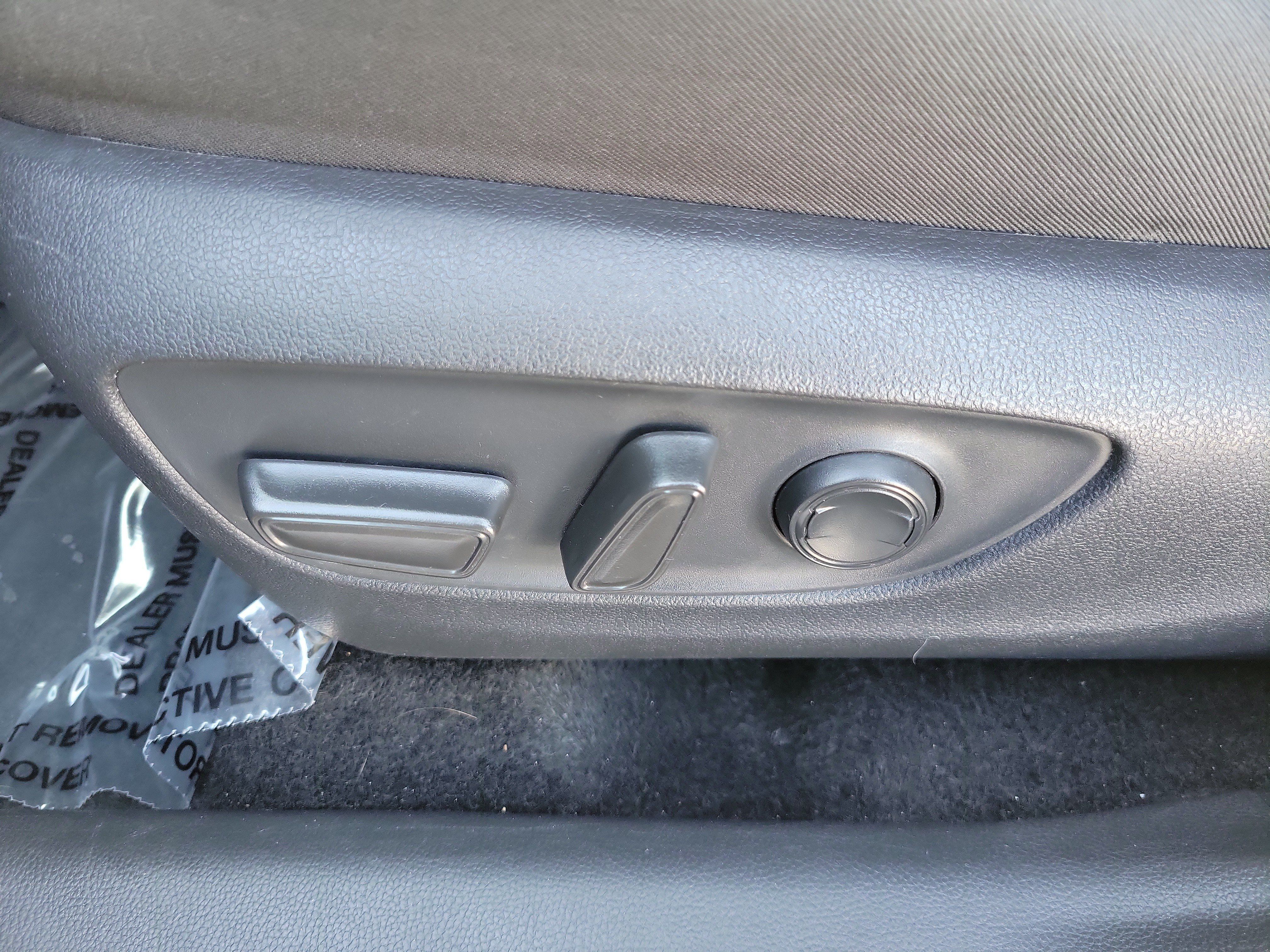 Certified 2025 Toyota RAV4 XLE AWD/4WD image 20