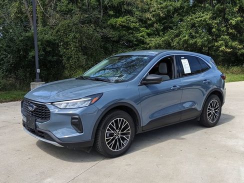 Certified 2023 Ford Escape Active w/ Tech Pack #1 AWD/4WD image 7