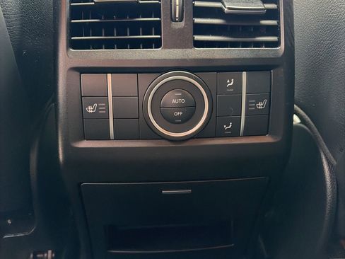 Used 2017 Mercedes-Benz GLS 450 4MATIC image 14