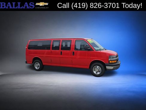 Certified 2016 Chevrolet Express 3500 LT w/ LT Preferred Equipment Group RWD image 2