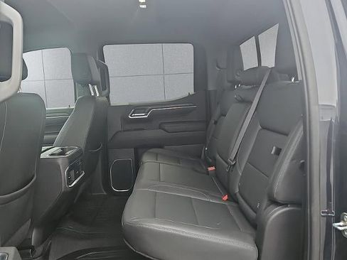 Used 2023 GMC Sierra 1500 SLT w/ SLT Premium Package image 24