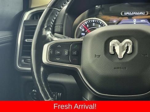 Used 2019 RAM 1500 Laramie AWD/4WD image 26