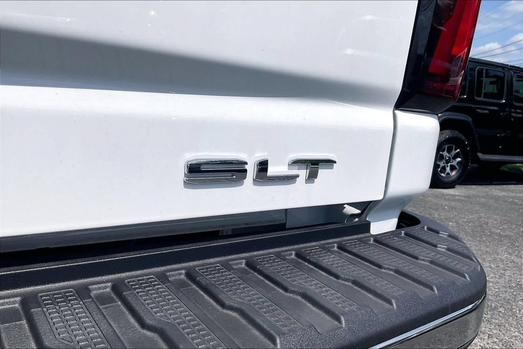 New 2026 GMC Sierra 2500 SLT w/ SLT Premium Package AWD/4WD image 9
