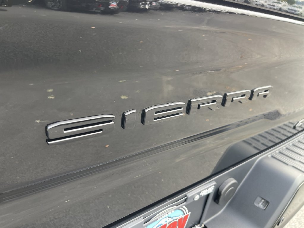 New 2026 GMC Sierra 2500 AT4 w/ AT4 Premium Plus Package AWD/4WD image 33