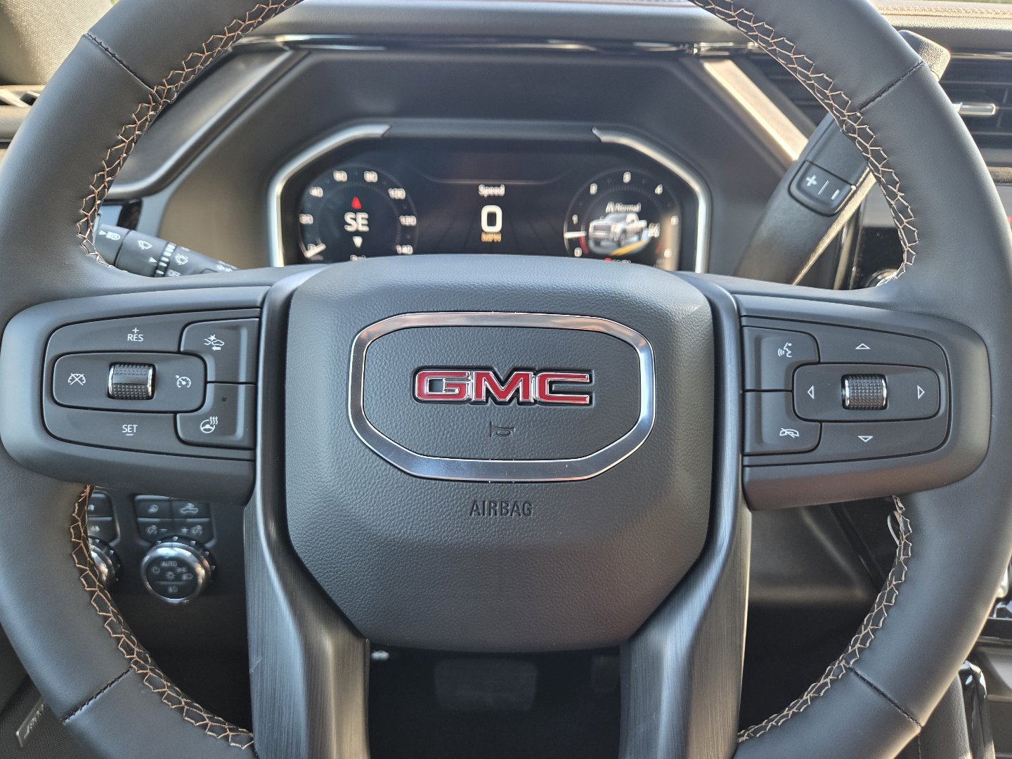 New 2026 GMC Sierra 2500 AT4 w/ Technology Package AWD/4WD image 31