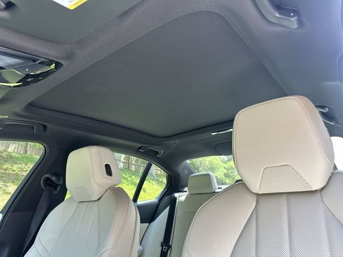 Used 2026 BMW i5 eDrive40 w/ Premium Package AWD/4WD image 24