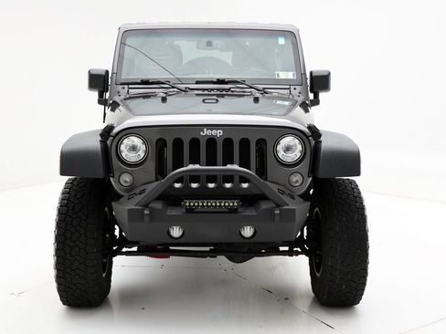 Used 2017 Jeep Wrangler Unlimited Rubicon w/ Dual Top Group image 4