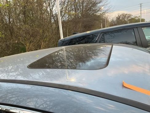 Used 2021 Honda CR-V EX-L image 4